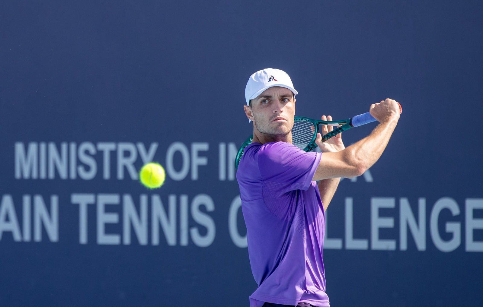 في اليوم الثالث من بطولة وزارة الداخلية تشالنجر للتنس ... خروج المصنفين الأول والثالث والثامن من البطولة<